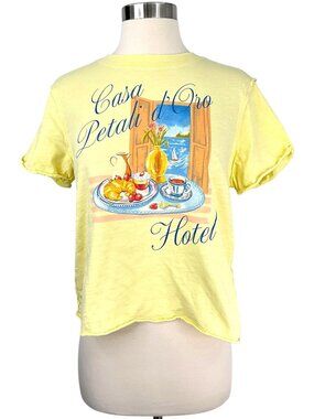 Maeve Breakfast Hotel Graphic Tee Womens XS Yellow Cropped Top Casa Petali D'Oro